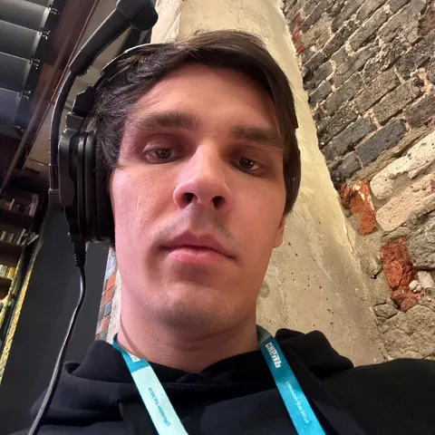 Дмитрий Горлачев