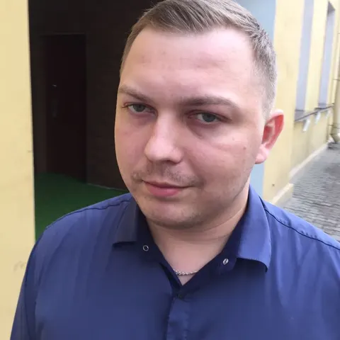 Попов Дмитрий